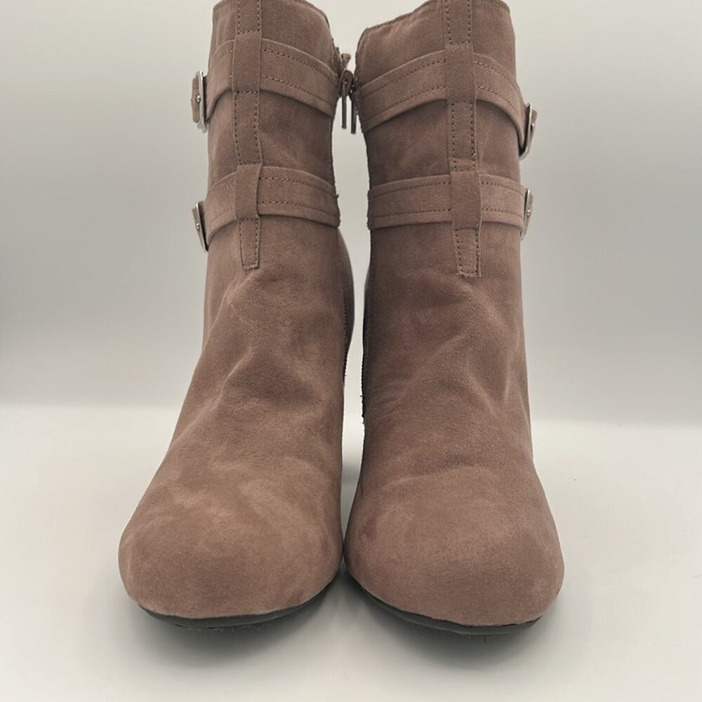 Christian Siriano taupe tan suede heel boots buckle zipper 9.5 - Picture 3 of 9